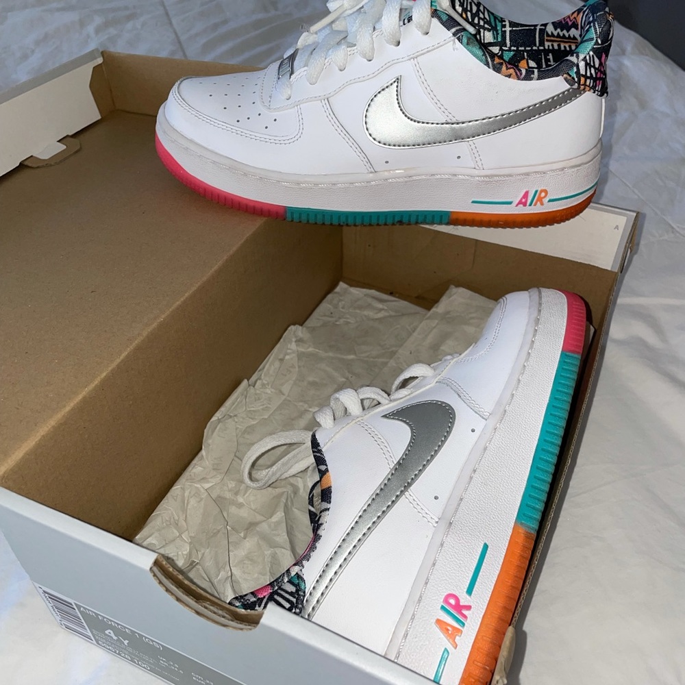Nike Air Force 1